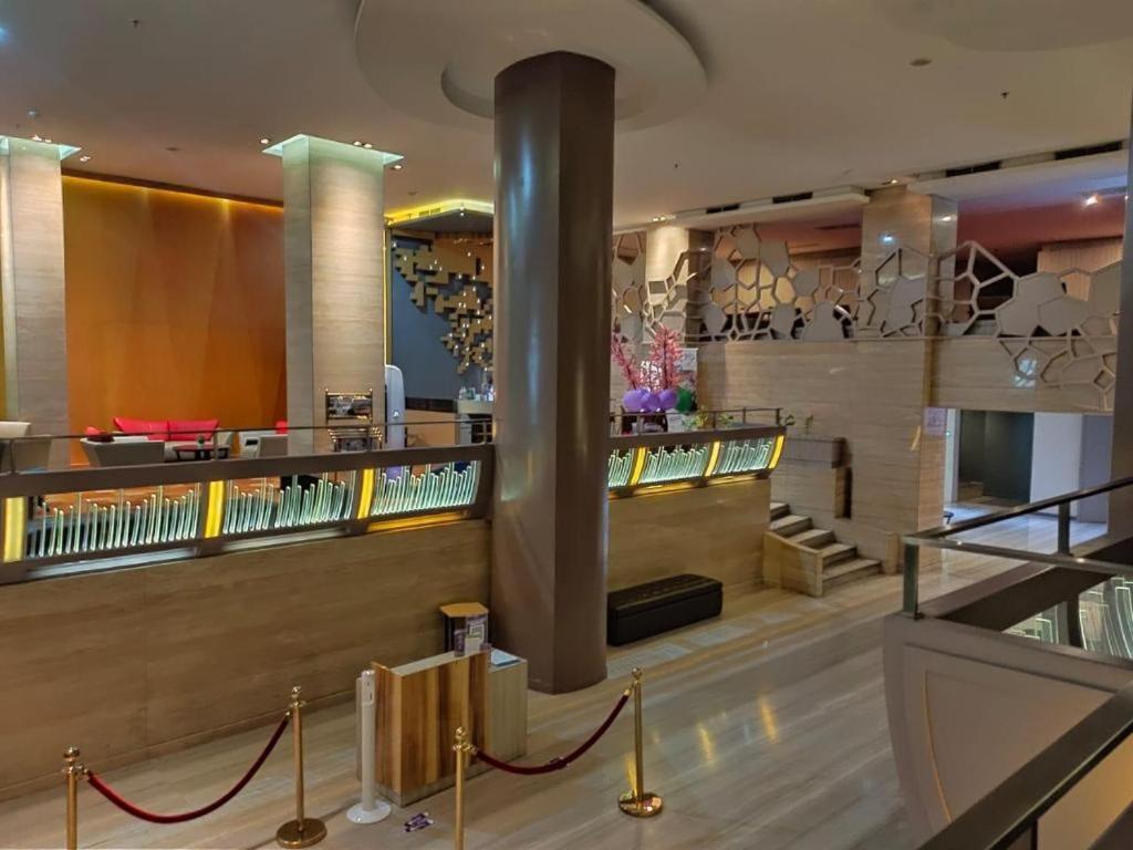 Royal Bay Hotel ماكاسار المظهر الخارجي الصورة